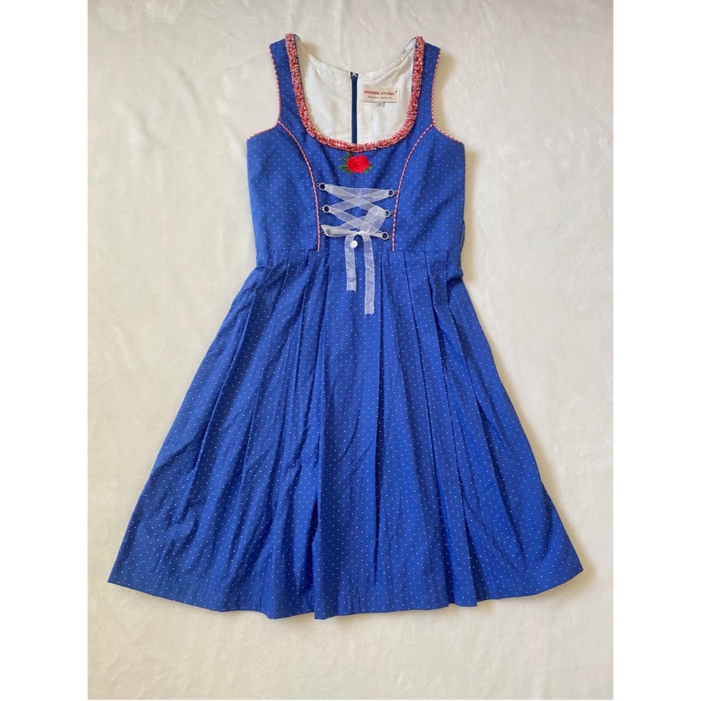 Authentic German Dirndl Oktoberfest dress